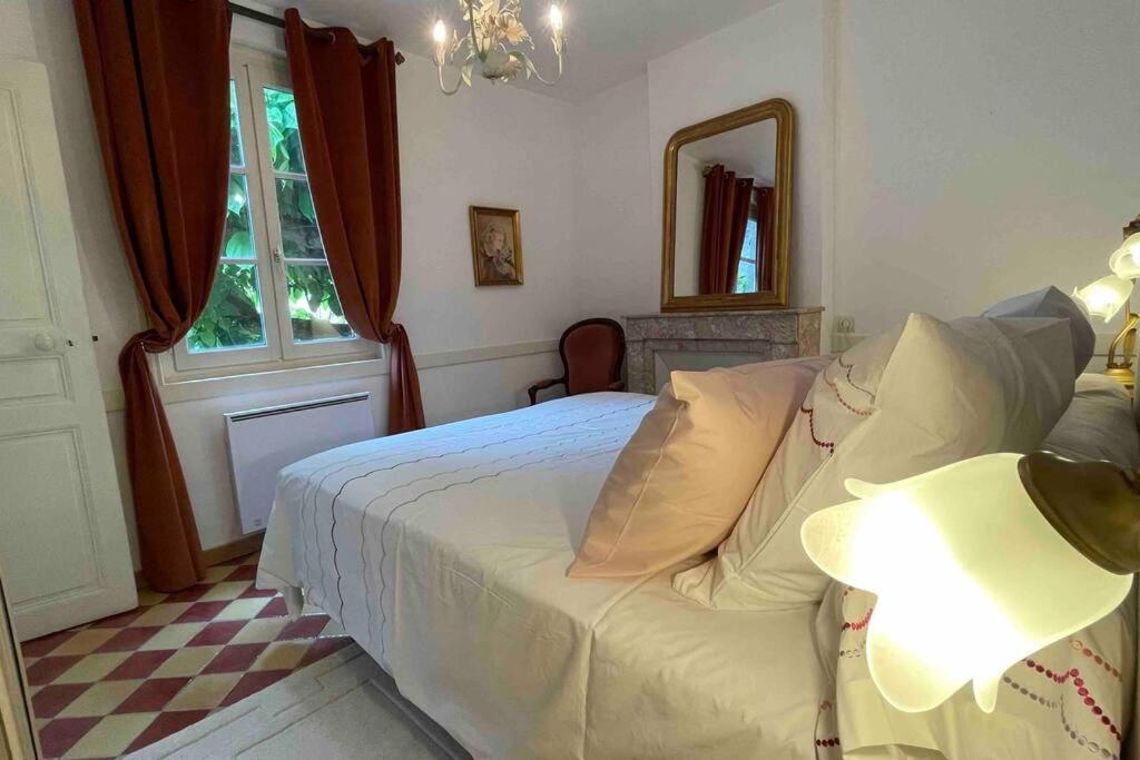 Gite De Charme Autun'Home Exterior photo
